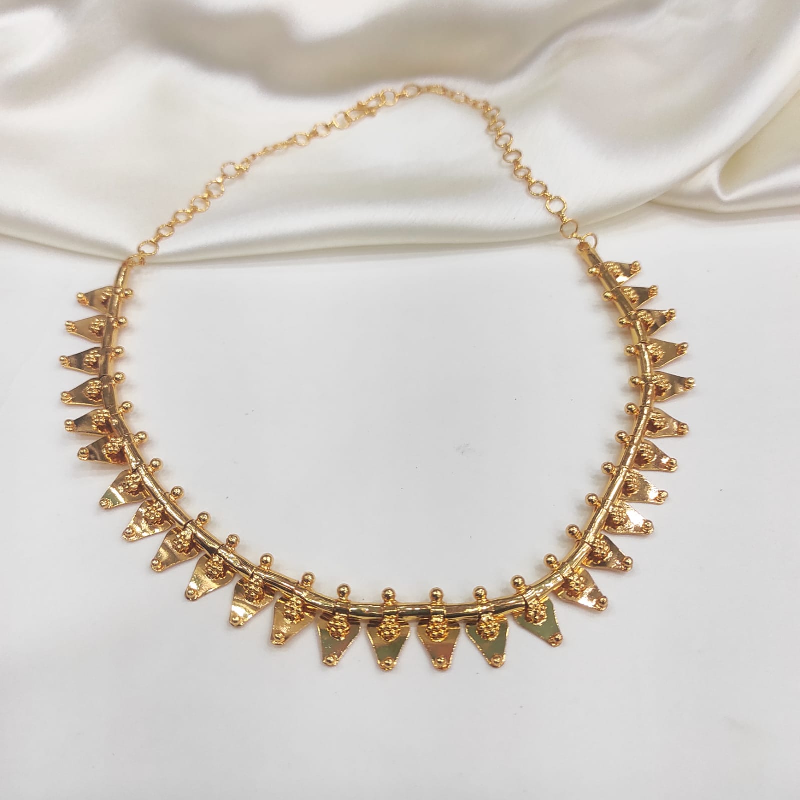 Gold plated Thalikoottam necklace