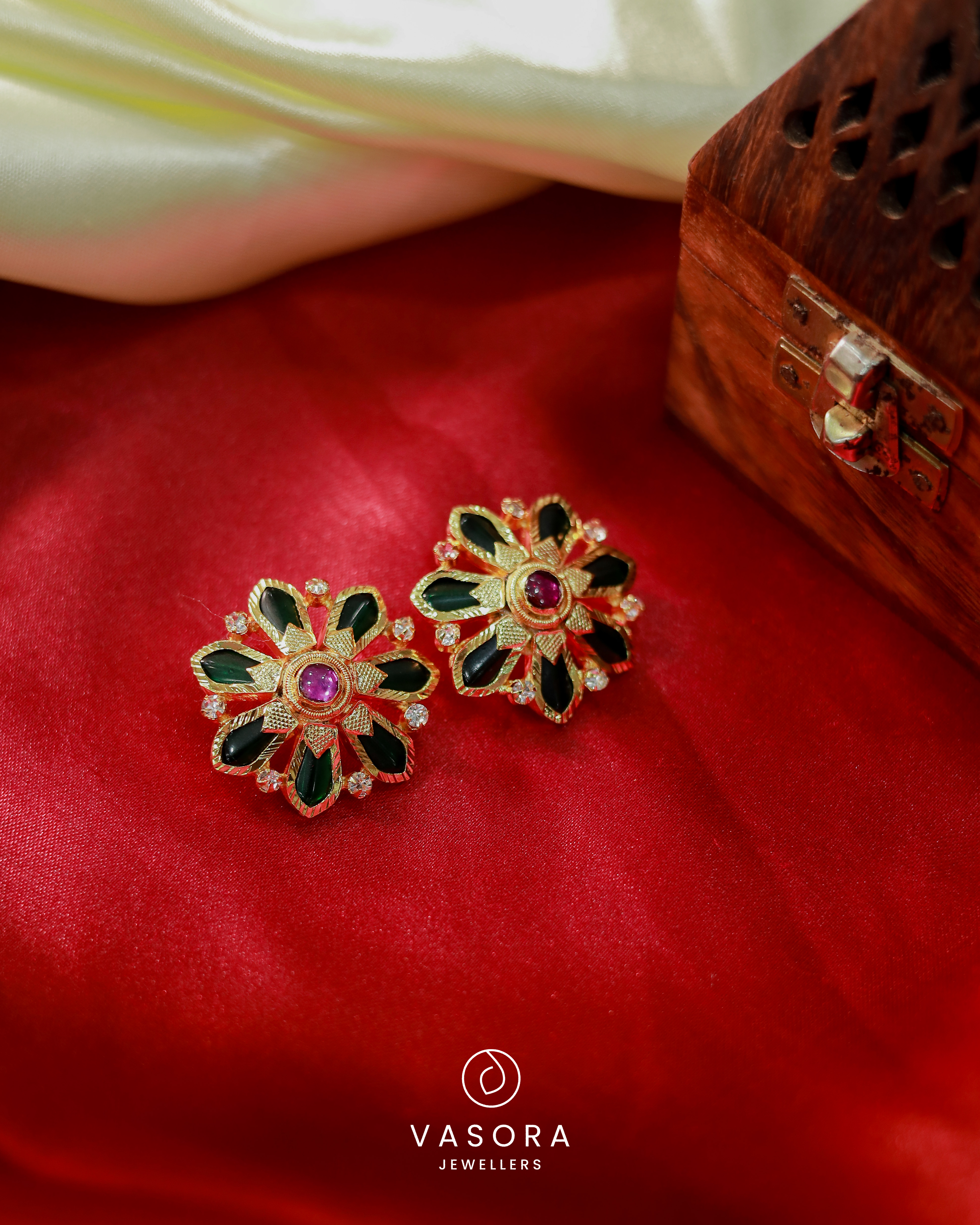 Gold plated nagapadam green with Ruby stud big size