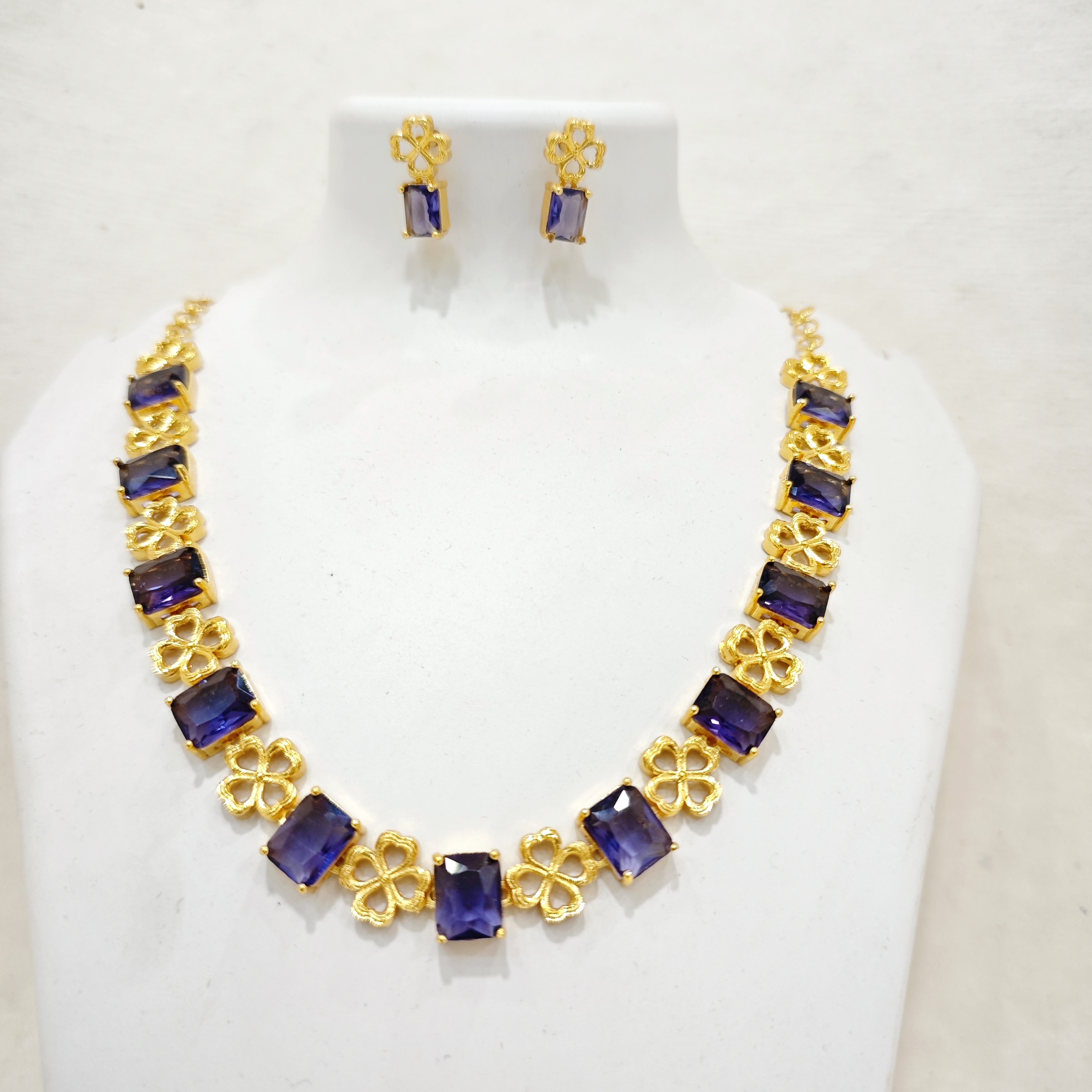 Purple Stone Floral Gold-Plated Necklace Set