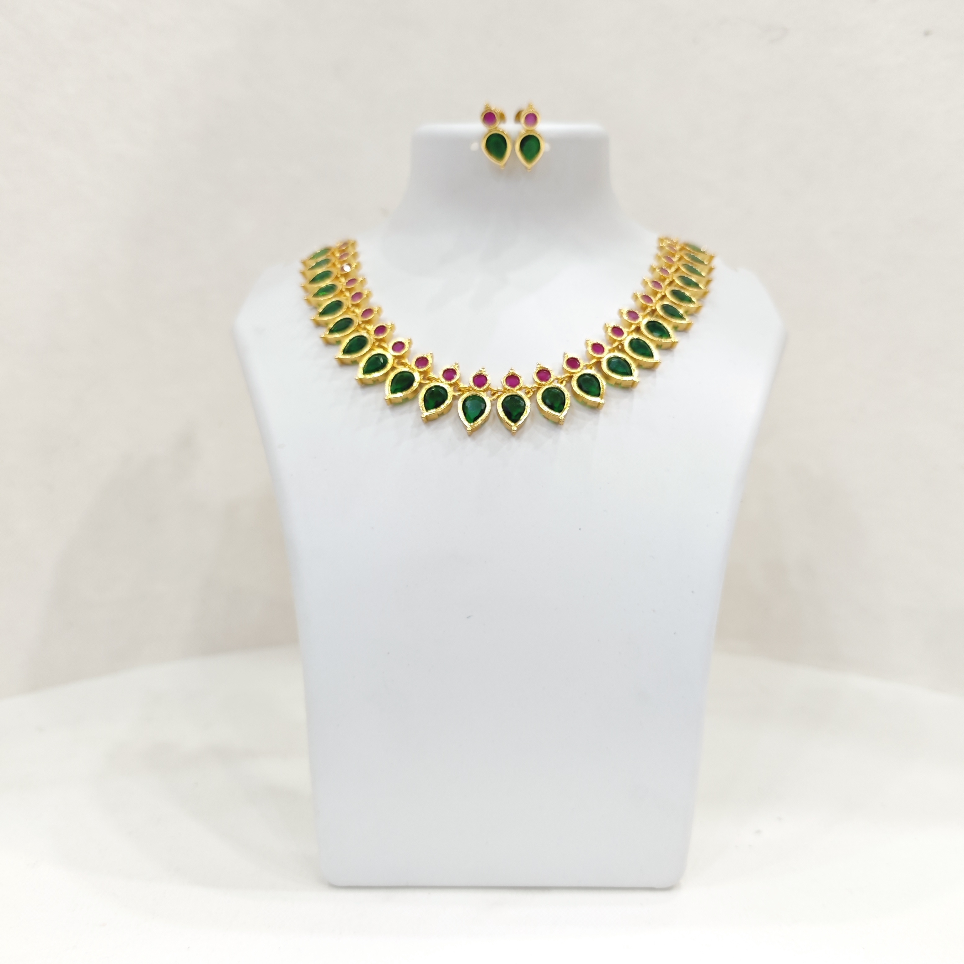 Gold-Plated Green Drops Design  Necklace Set