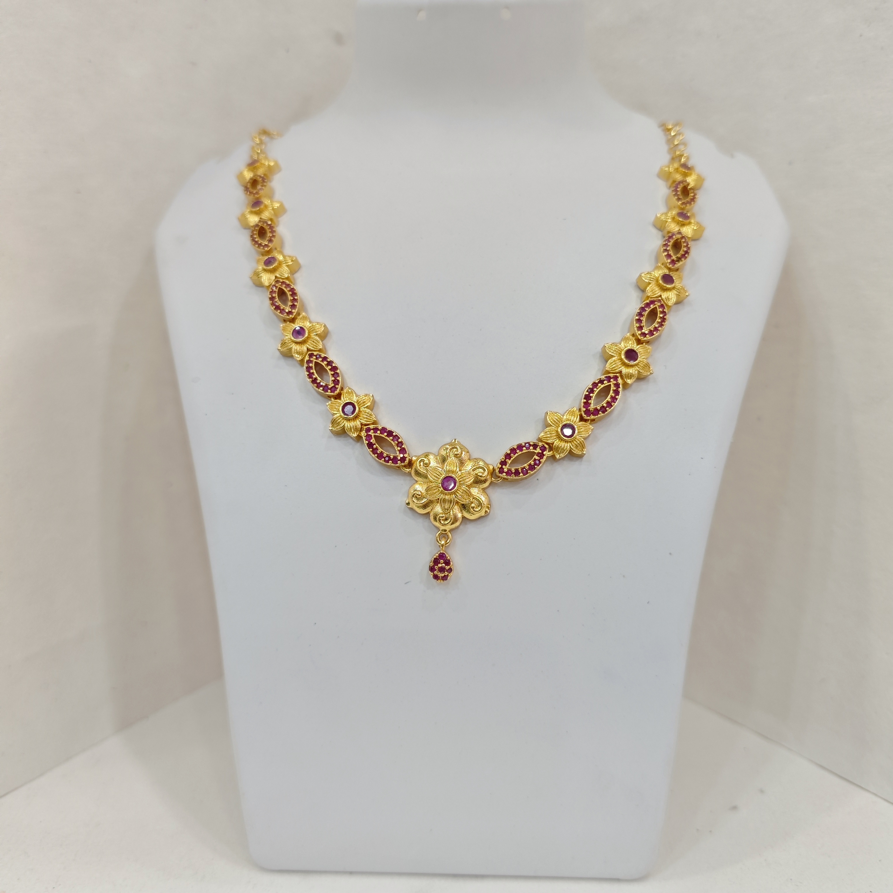 Gold-Plated Ruby Floral Necklace Set