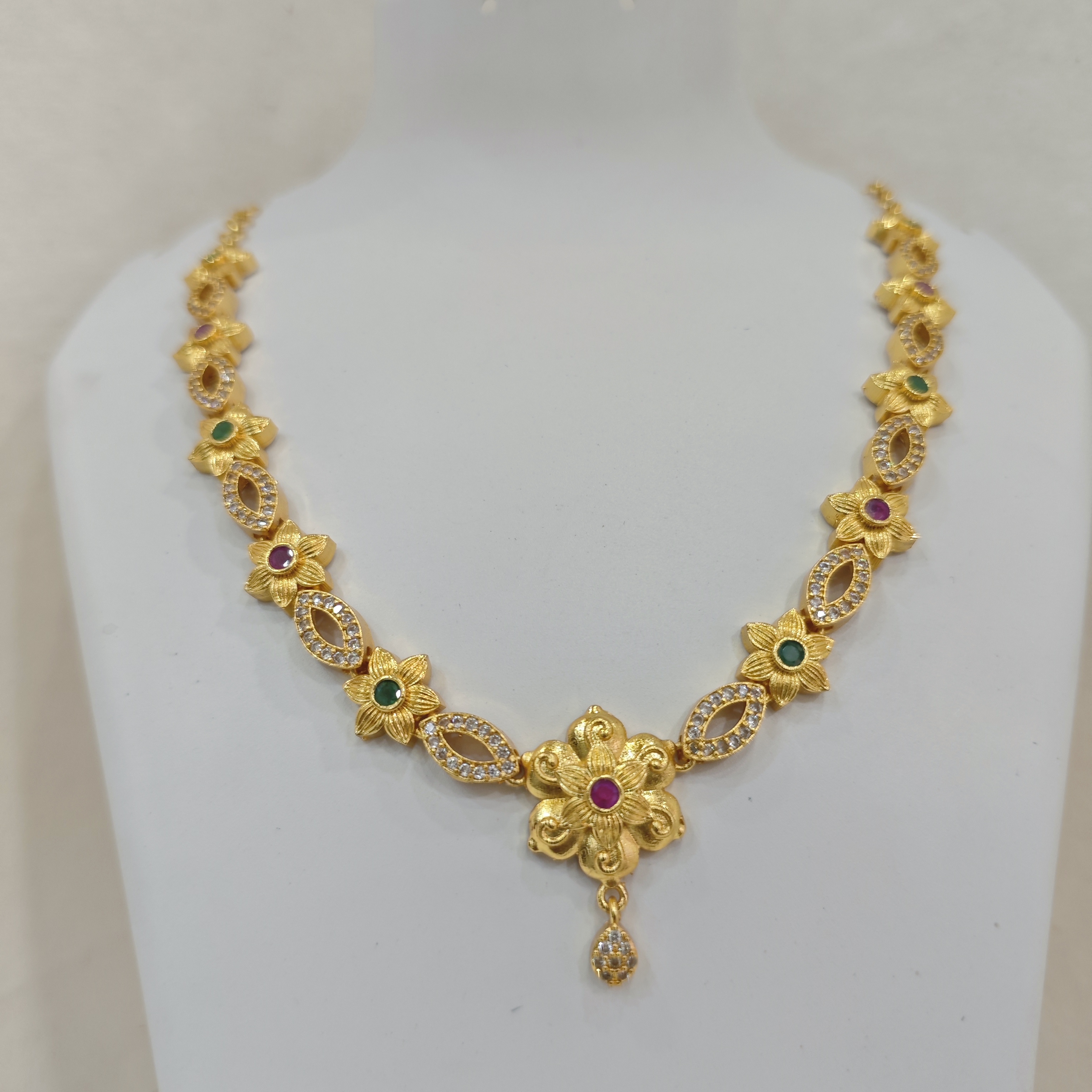 Gold-Plated Multi-Stone Floral Necklace Set