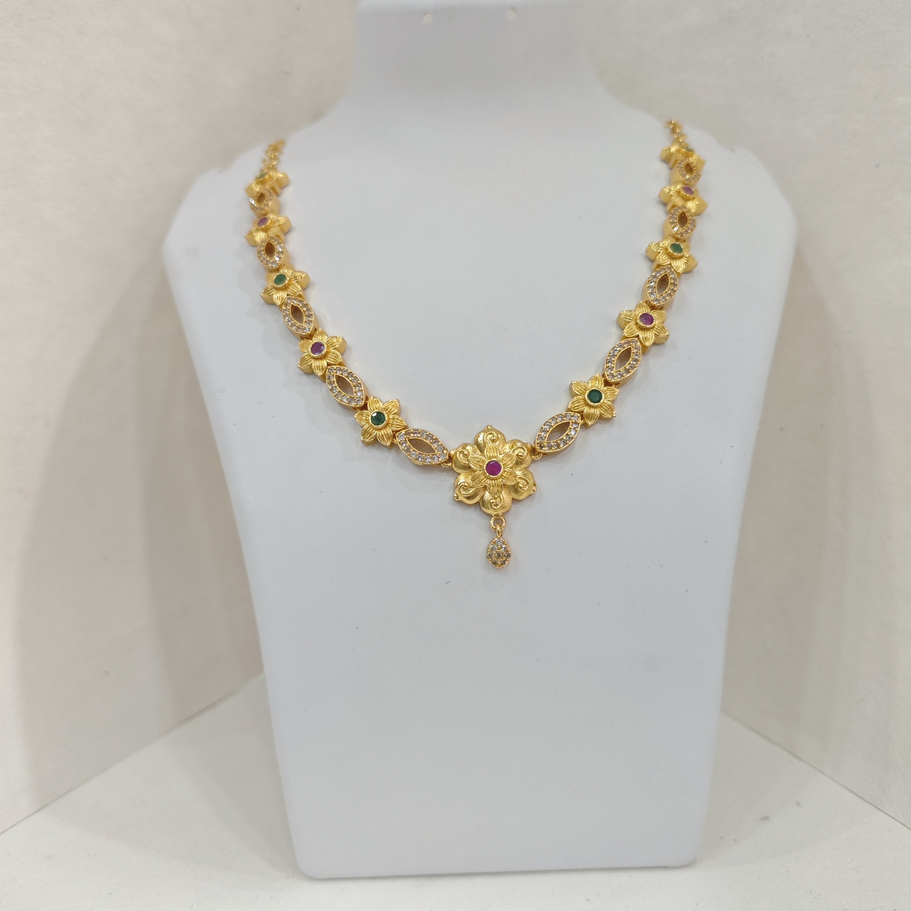 Gold-Plated Multi-Stone Floral Necklace Set