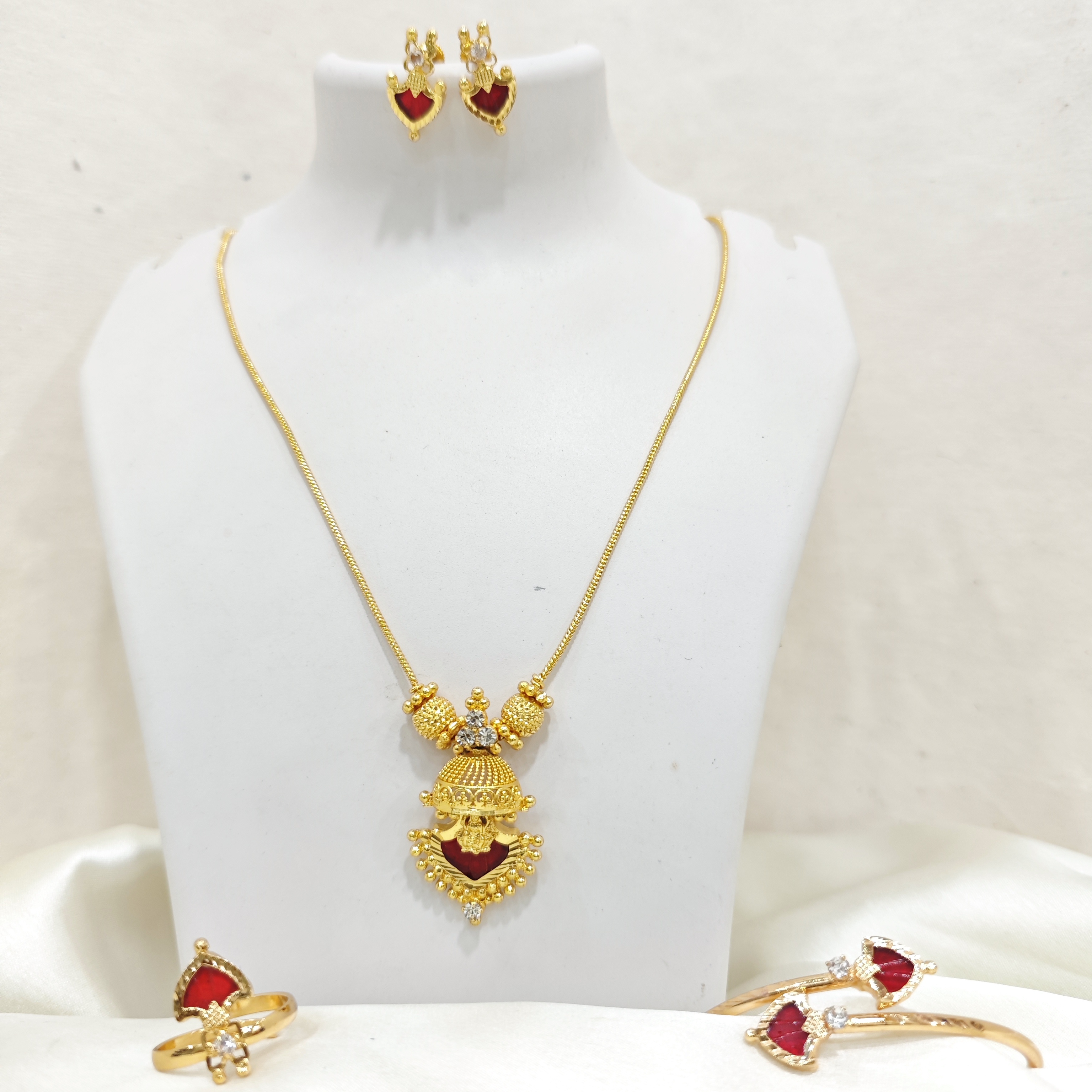 Traditional Red Stone Gold-Plated Jewellery Set