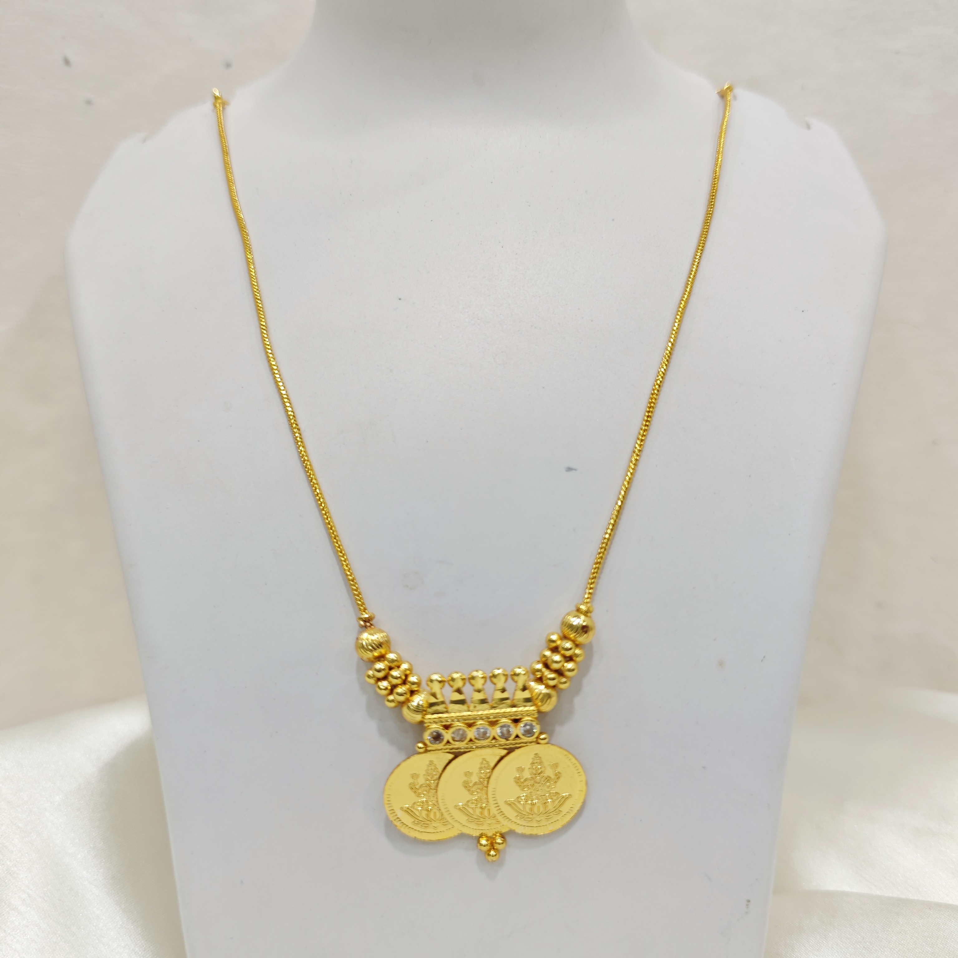 Gold-Plated Lakshmi Coin Pendant Necklace | Traditional Kasu Mala Style