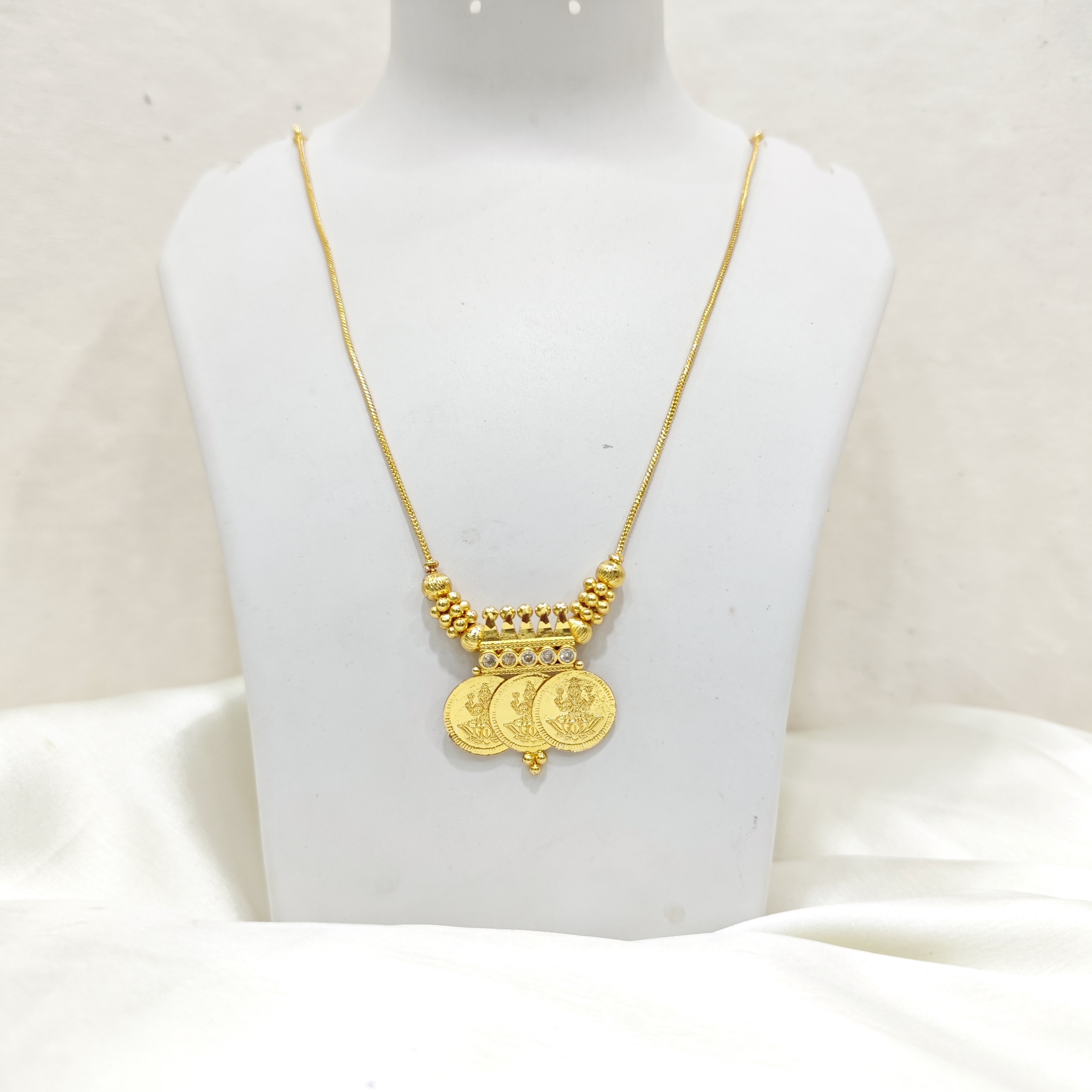 Gold-Plated Lakshmi Coin Pendant Necklace | Traditional Kasu Mala Style