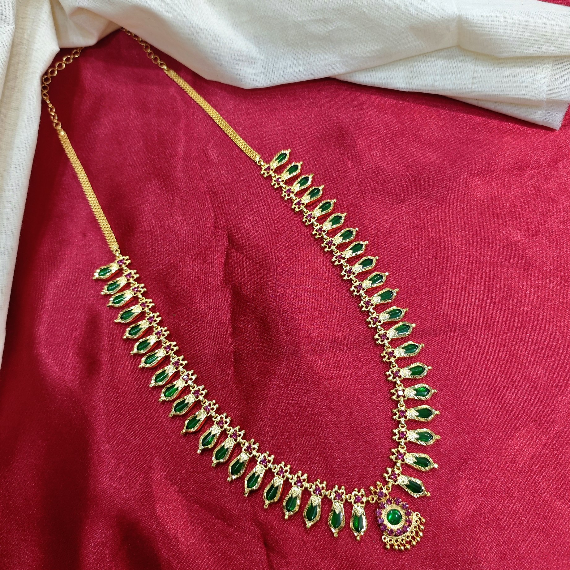 Gold plated 20+20 nagapadam green traditional haram (VSH06)