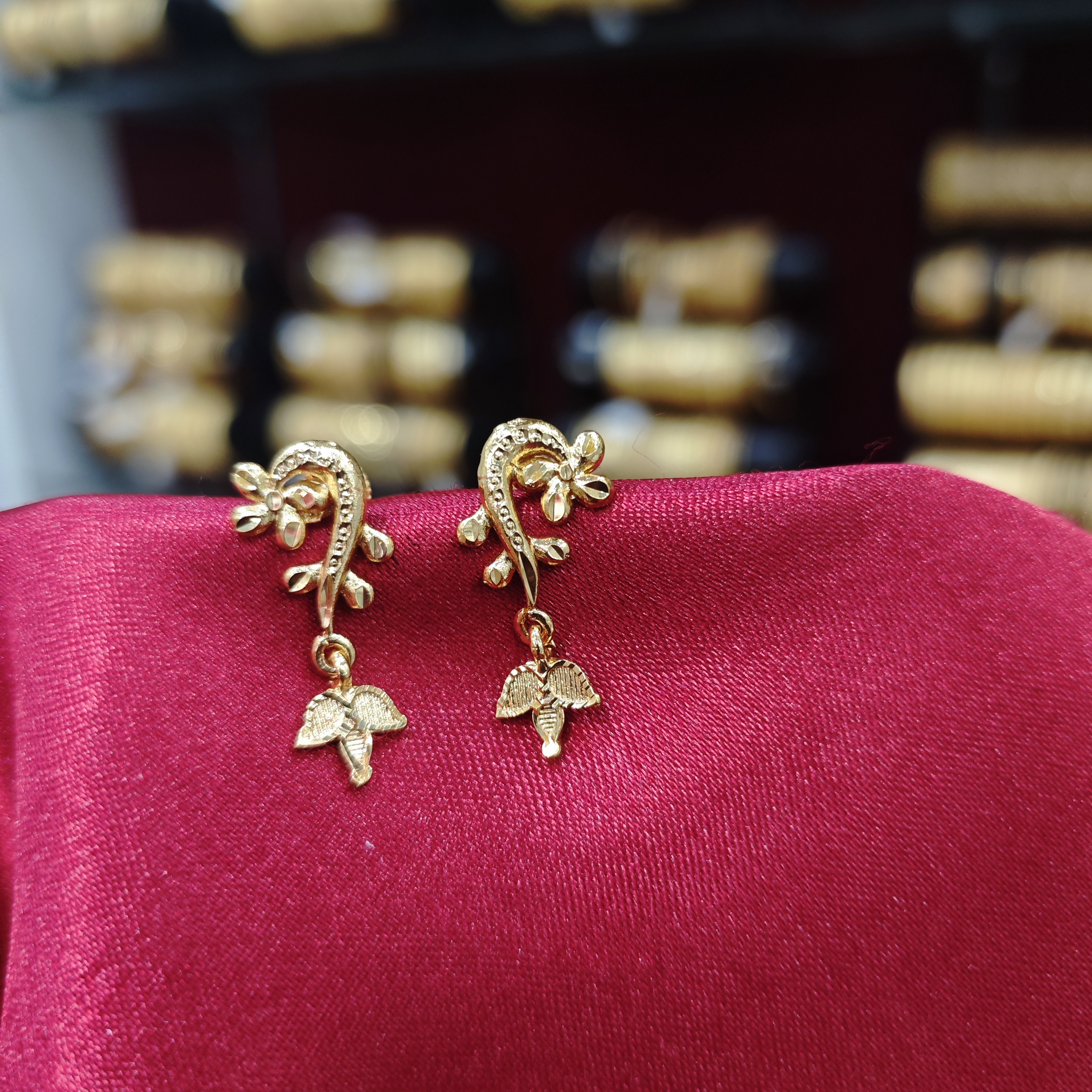 Gold plated fancy stud plain