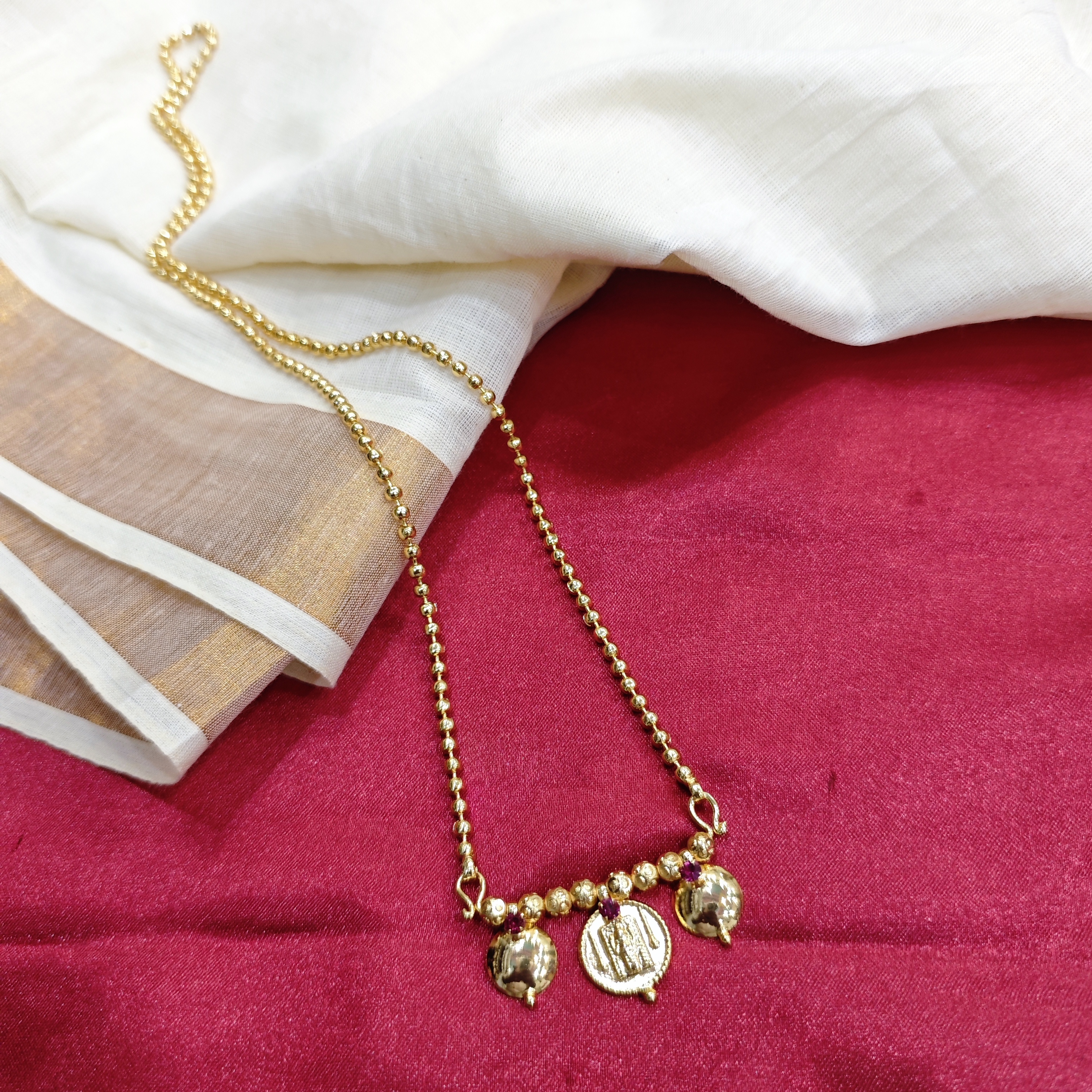 gold plated guruvayurappan locket 